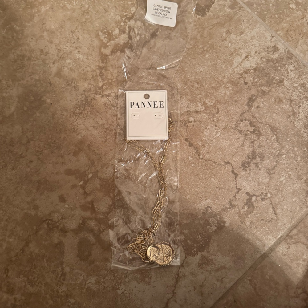 NEW WITH TAGS: Vici Gold Layered Coin Necklace